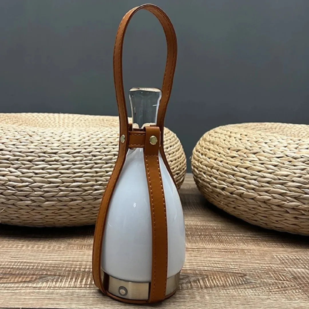 

Portable wine bottle lamp light luxury creative bedroom bedside advanced sense lamp Internet celebrity clear bar model room