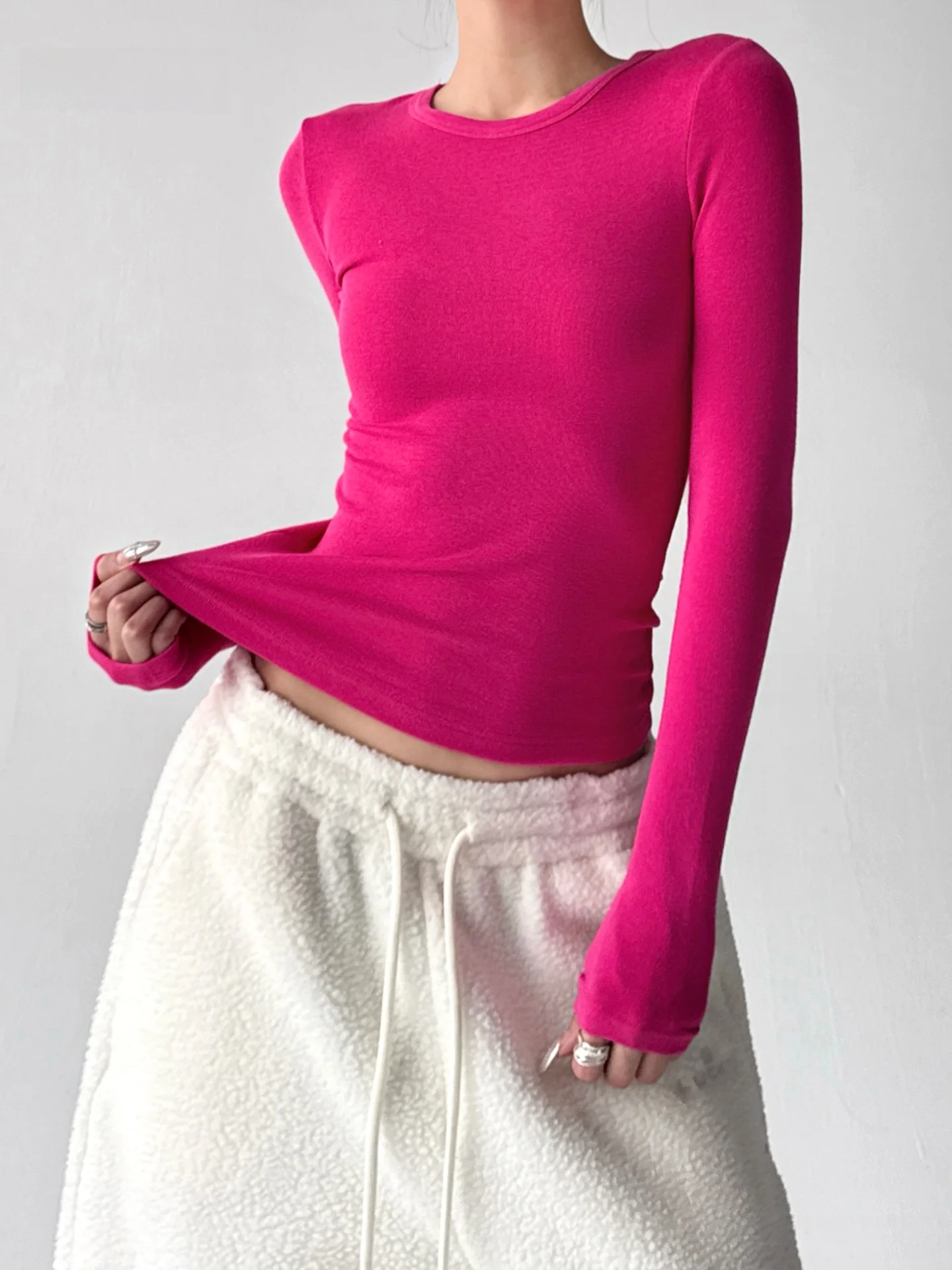 

Удобная для кожи женская зимняя мода Long Sve Base irt 2025 года, новая базовая облегающая футболка для внутренней и наружной одежды, универсальная футболка, топ