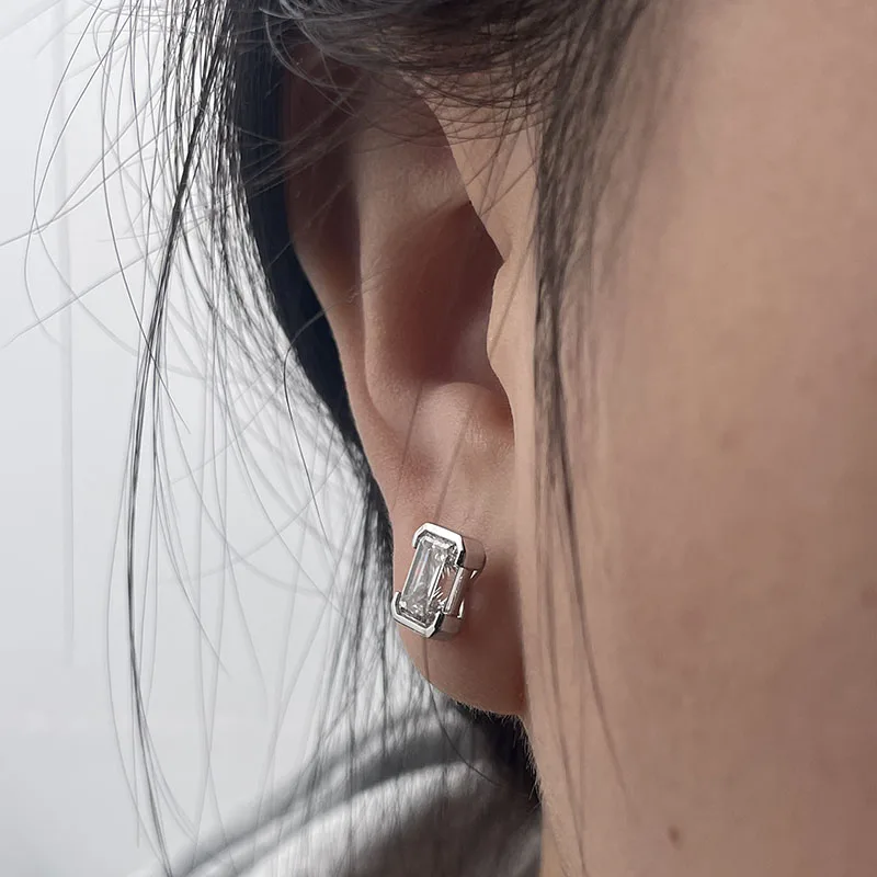 

IGI Certified 1CT Each Emerald-Cut EF VS-VVS Lab Grown Diamond Stud Earrings Platinum 950 Solitaire Diamond Earrings For Lady