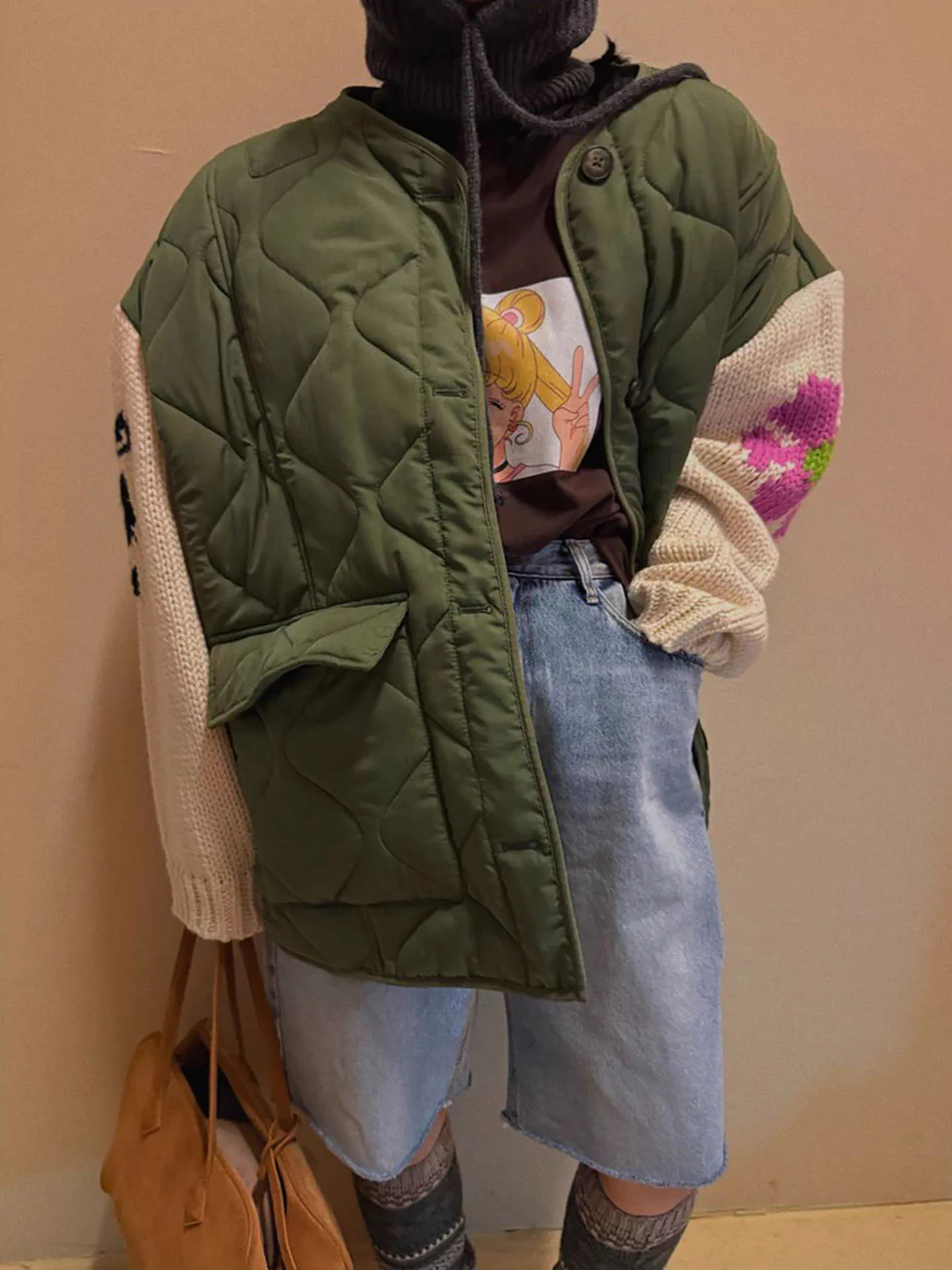 

Loose Wave Pattern Knitted Cotton Jaet Women's Outerwear 2025 Winter New Sle Design Sense Splicing Knot Print