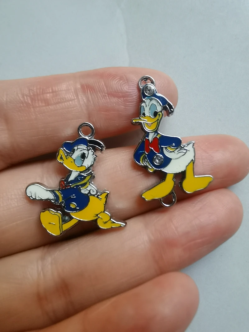 

10 Pieces Disney Donald Duck Jewelry Making Pendant DIY Earring Necklace Bracelet Accessories Alloy Diy Decoration Pendant