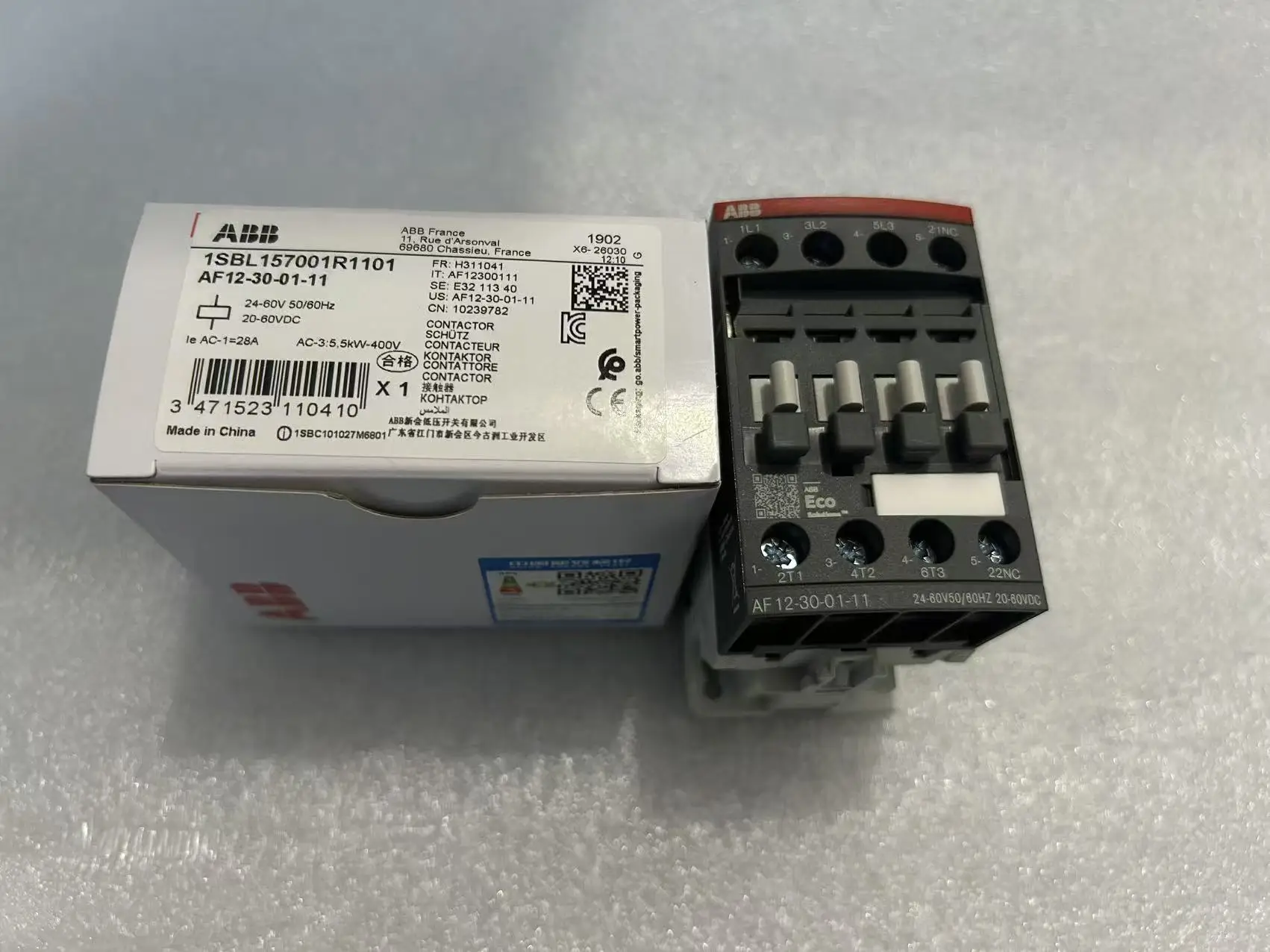 

AF12-30-01-11*24-60V AC/ DC 10239782 1SBL157001R1101 Contactor