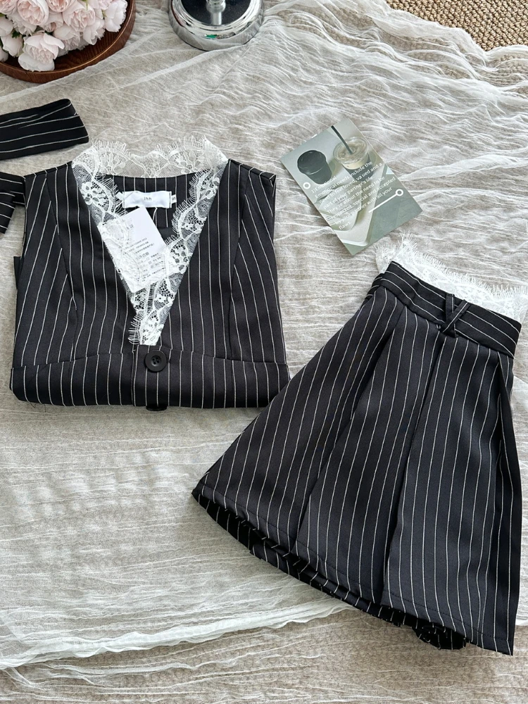 Y2k 2000s Vintage Aesthetic Black Striped Pleated 2 Piece Set Striped Lace Vest  + Hot Mini Pleated Skirt Korean Fashion Outfits