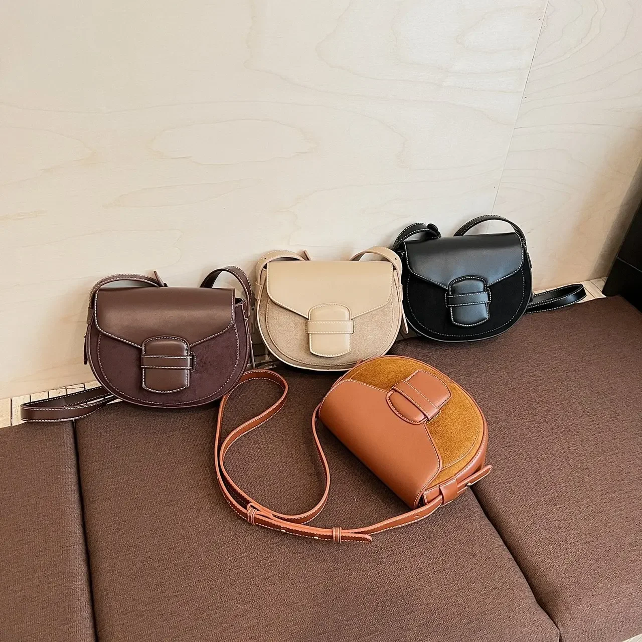 

Women High End Designer Fashion Leather Shoulder Bag Luxury Tote Handbag Daily Elegant Crossbody