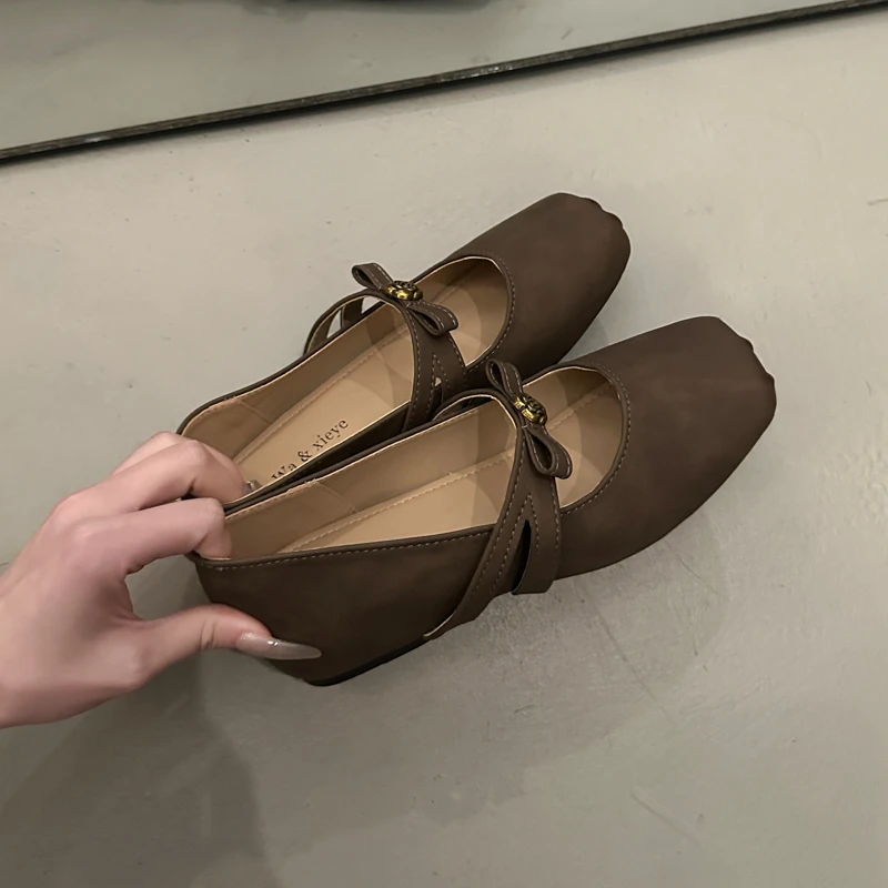

Flat Heel Spring Fashion Versatile New Retro Mary Jane Shoes 2026 New Single Shoes Women