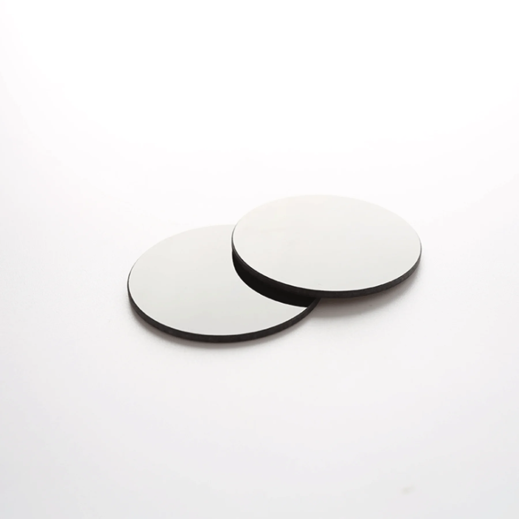 50Pcs Total Size Diameter 29mm And 1.5mm Thickness 760nm IR Long Pass Optical Filter Glass HWB760