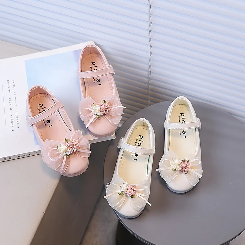 Girl Shoes 2026 Spring New Luminous Shoes Bow Leather Shoe Rhinestone Princess Shoe Fashion Women's Shoes Allmatch Kids Shoe