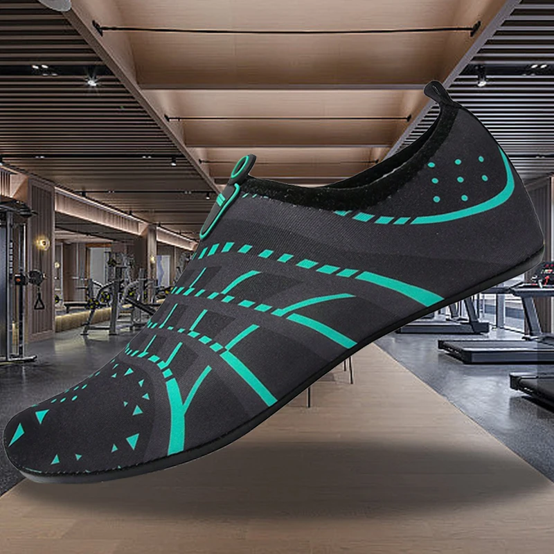 Lightweight Gym Training Shoes With Breathable Mesh And Non Slip Soles Are Comfortable Breathable Non Slip And Durable To Wear