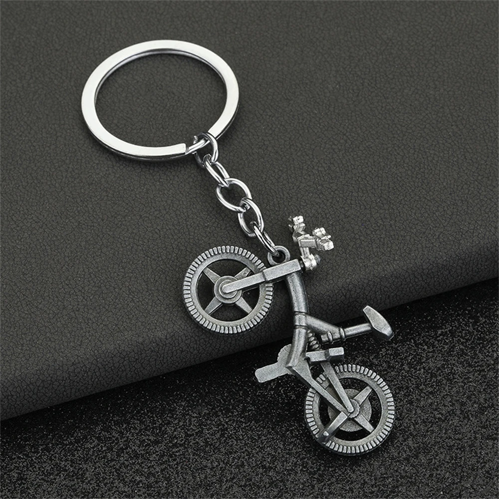 Mini Simulation Bike Keychains Vintage Metal Bicycle Pendant Car Key Holder Creative Women Men Bag Charms Key Ring Souvenir Gift