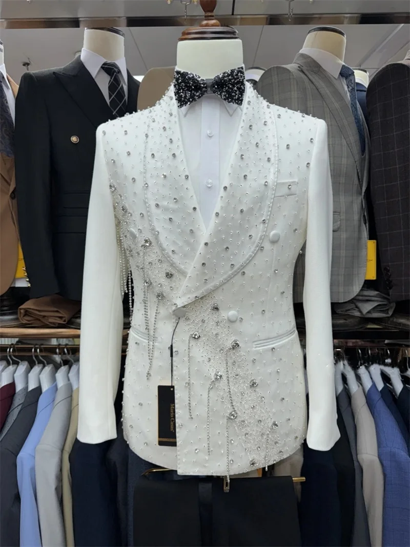 

Crystals Beading White Men Suit Set 2 Piece Blazer+Black Pant Trousers Customized Formal Office Jacket Groom Wedding Tuxedo Coat