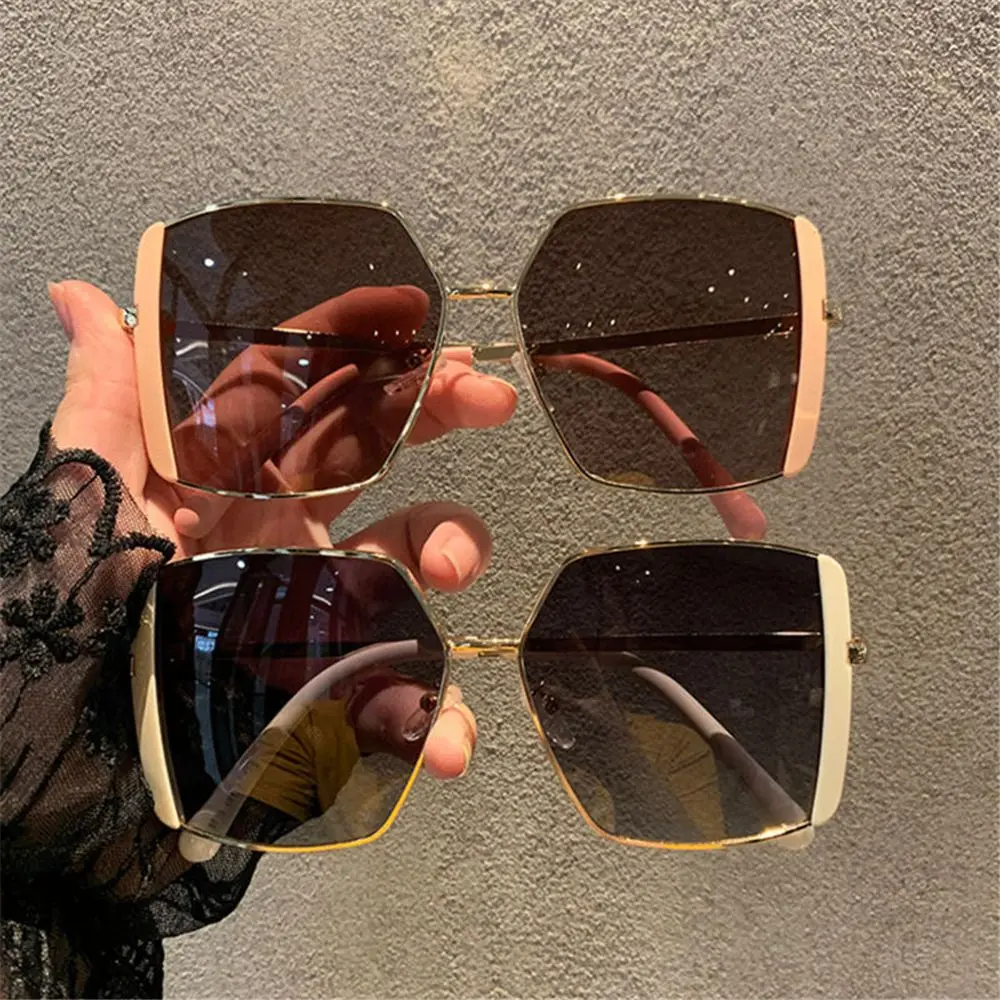 

Fashion UV400 Summer Women Sunglasses Ladies Sun Glasses Driving Eyewear Shades