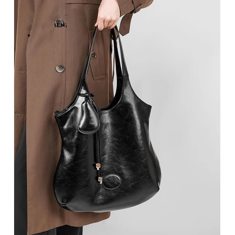 

Big Shopping Bag Women Genuine Cowhide Leather Large Capacity Fashion Japanese style Travelling