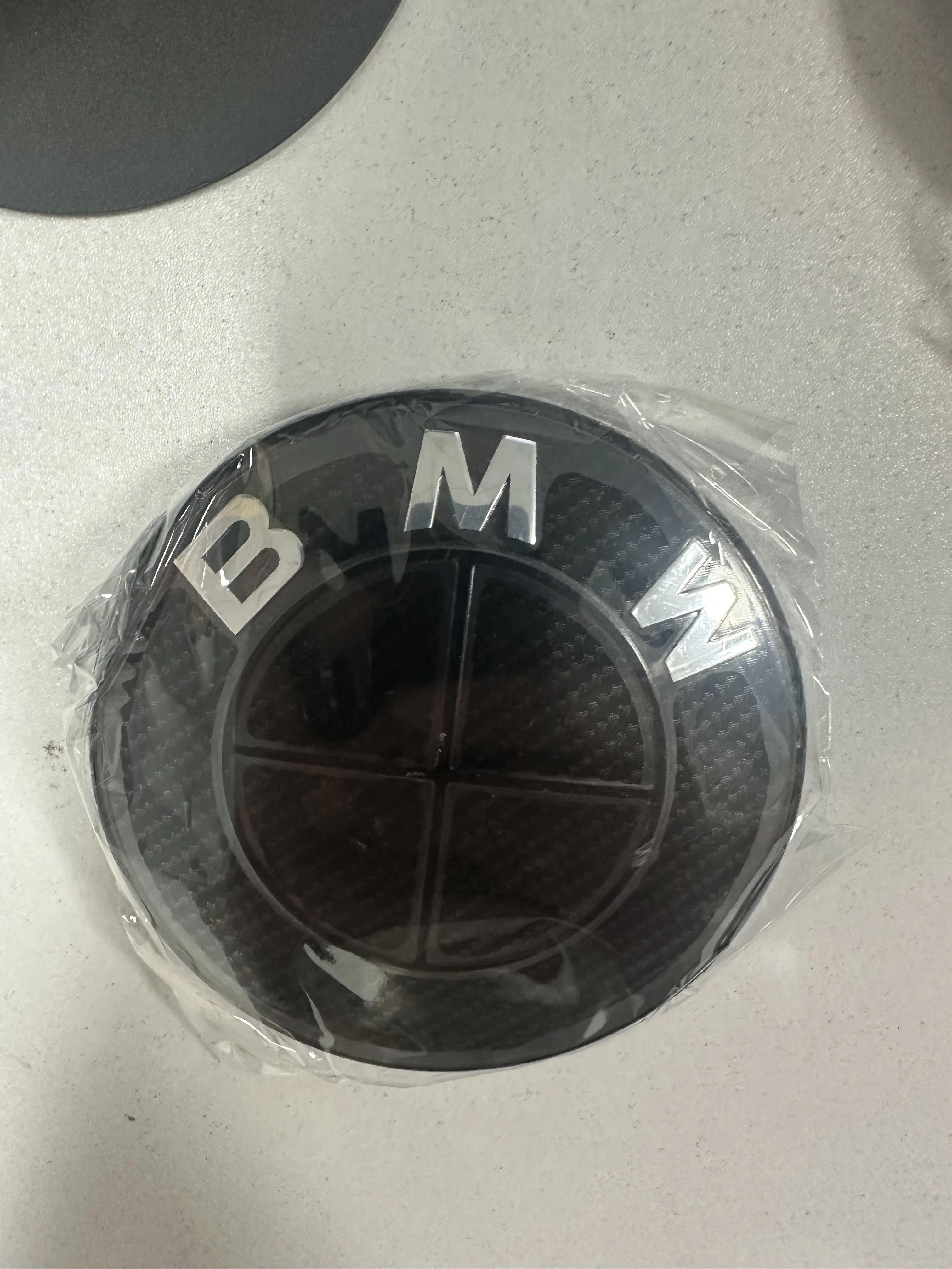 

The new front and rear emblems are suitable for BMW E87 F20 F52 F23 F45 F46 E90 E92 E93 F30 F34 G60 G70 F35 G28 F32 F33 F82 F83