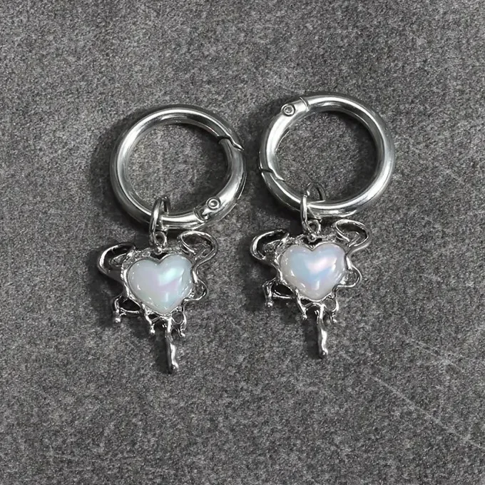 Punk Hollow Heart Shoe Buckle Accessory for Martin-Boots and Casual Shoes, Alloy Material, Unique Design