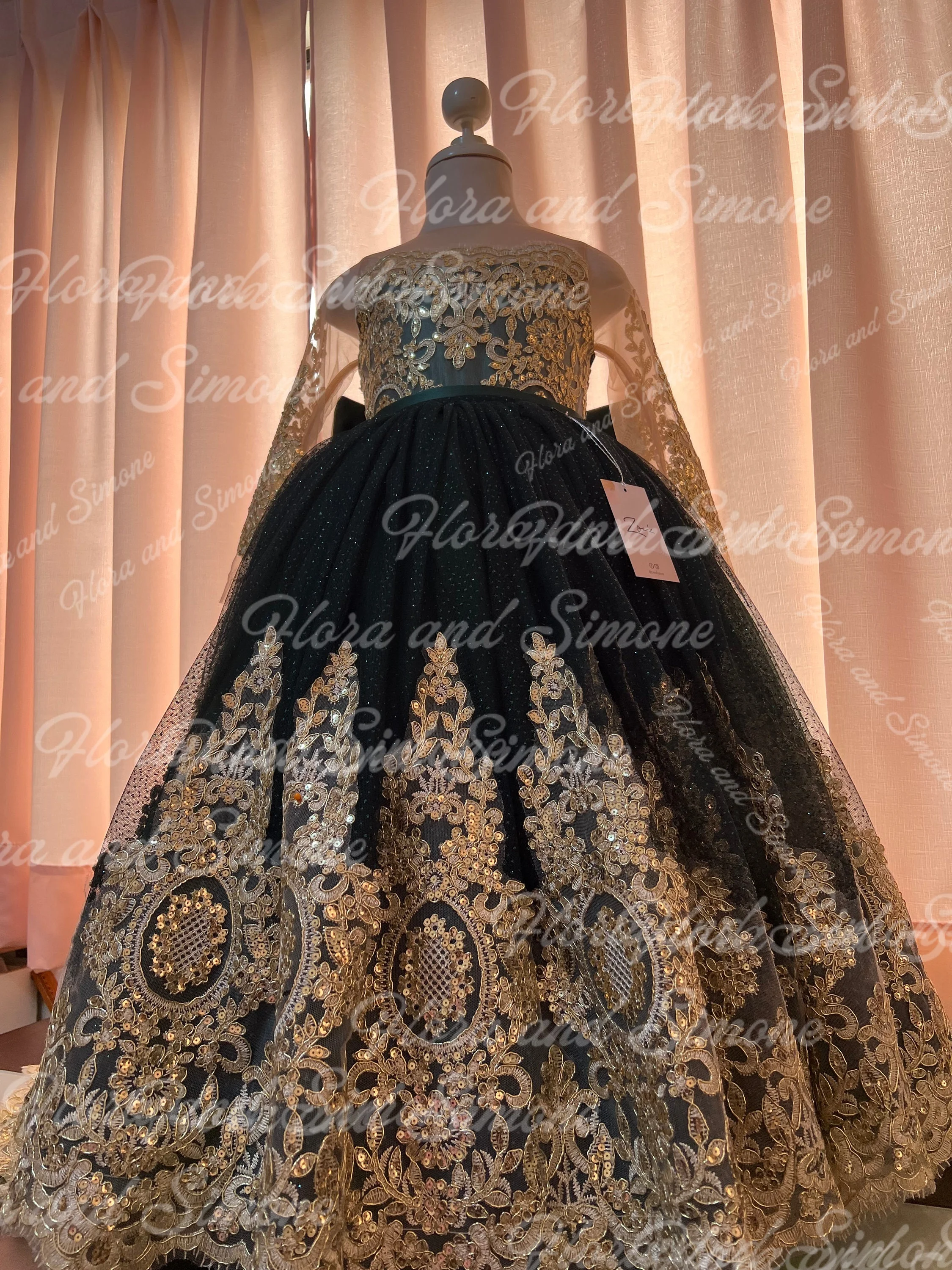 customized  Gorgeous Green Flower Girls Dress Wedding Dresses Gold Appliques Kids Birthday Party Dresses Evening Gowns Parties