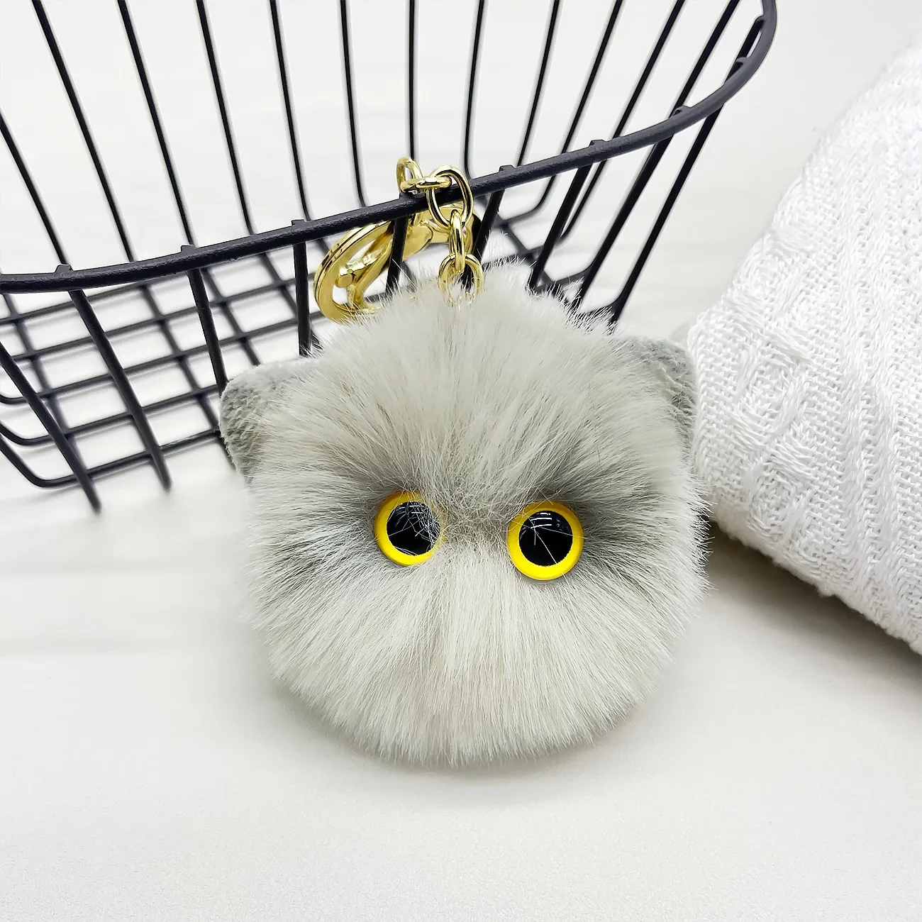 Fancy&Fantasy Fur Pom Pom Key Chain Fluffy Bunny Keychain Chaveiro Faux Cat Hair Bulb Bag Car Ornament Fur Ball Key Ring