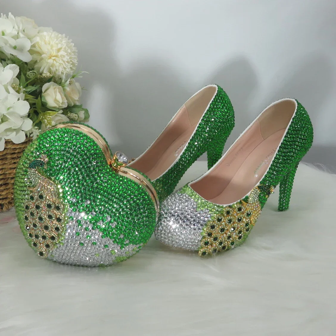 

New Fashion Green Crystal Women Wedding Shoes With Matching Bags Bridal Round Toe Party Dress Shoes Woman Peacock High Pumps