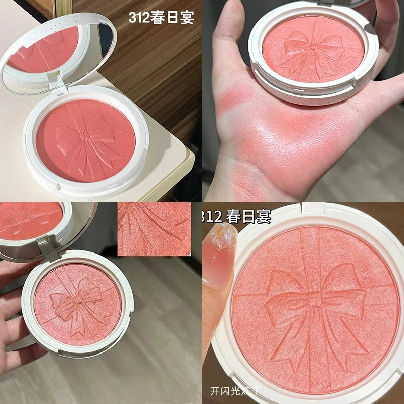 Róż do policzków CHOIZ BEAUTY Bow Relief Glow Blush, pieczony, rozświetlający, poprawiający koloryt, do opalania, długotrwały makijaż twarzy.