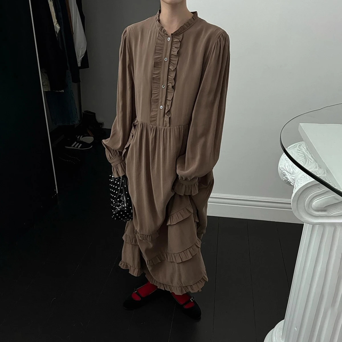 KWTX 2025 Vestido maxi feminino elegante em camadas com gola alta e babados em camadas vintage chique luxo cor sólida outono casual