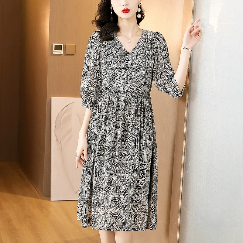 Vestido Midi de seda con estampado de lunares para mujer, traje elegante ajustado con volantes y cuello en V, Estilo Vintage Hepburn para fiesta de noche, color negro, 2024