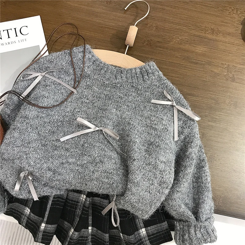 

Girls' Sweater Autumn Winter Style Inner Wear New Girl's Pullover Knitted Sweater Girls' Plaid Pleated Skirt