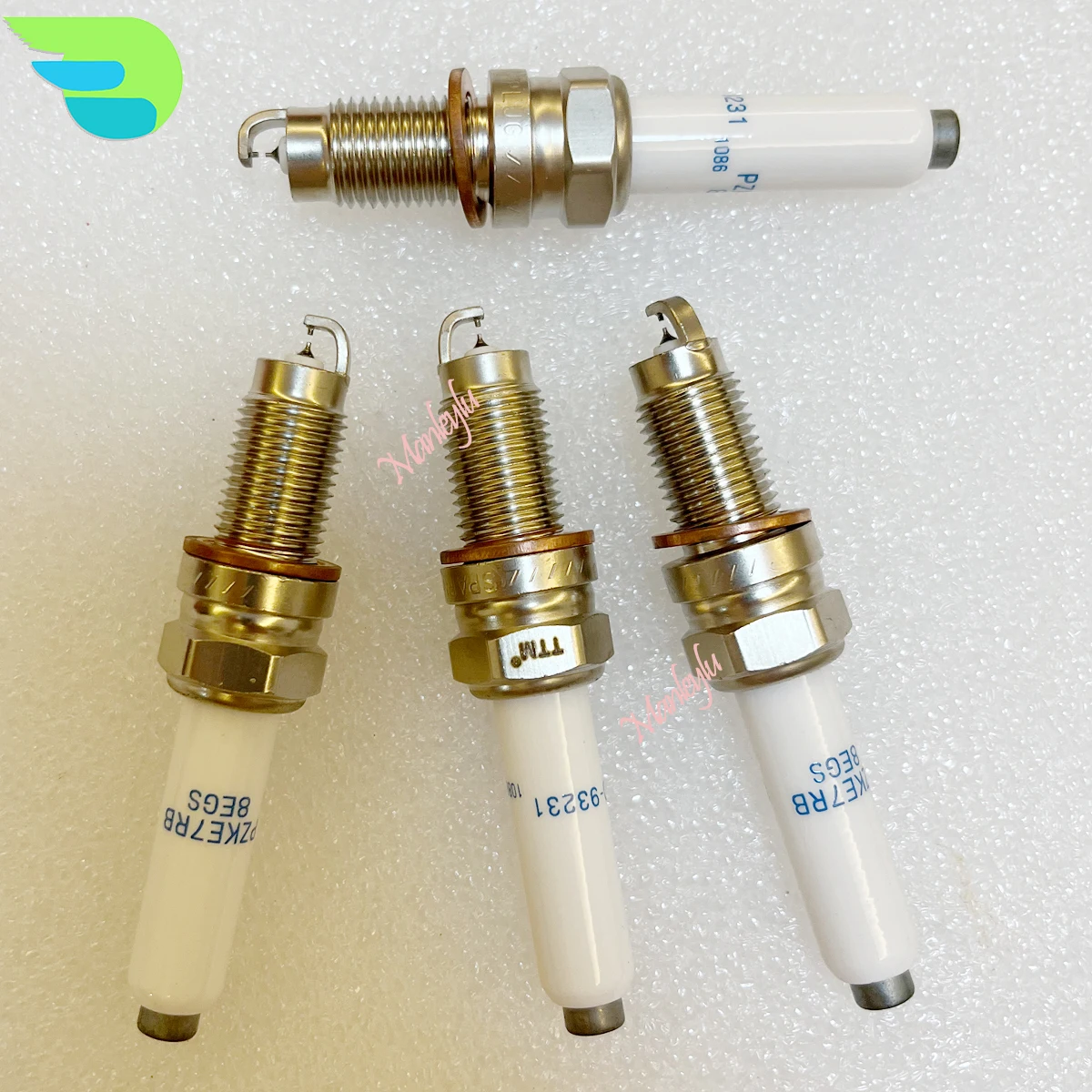 

4pcs DOUBLE IRIDIUM Spark Plug D-93231 FOR PZKER7B8EGS VW MAGOTAN passat Scirocco sagitar 04E905602A 0241145523 PKER7A8DES 97861