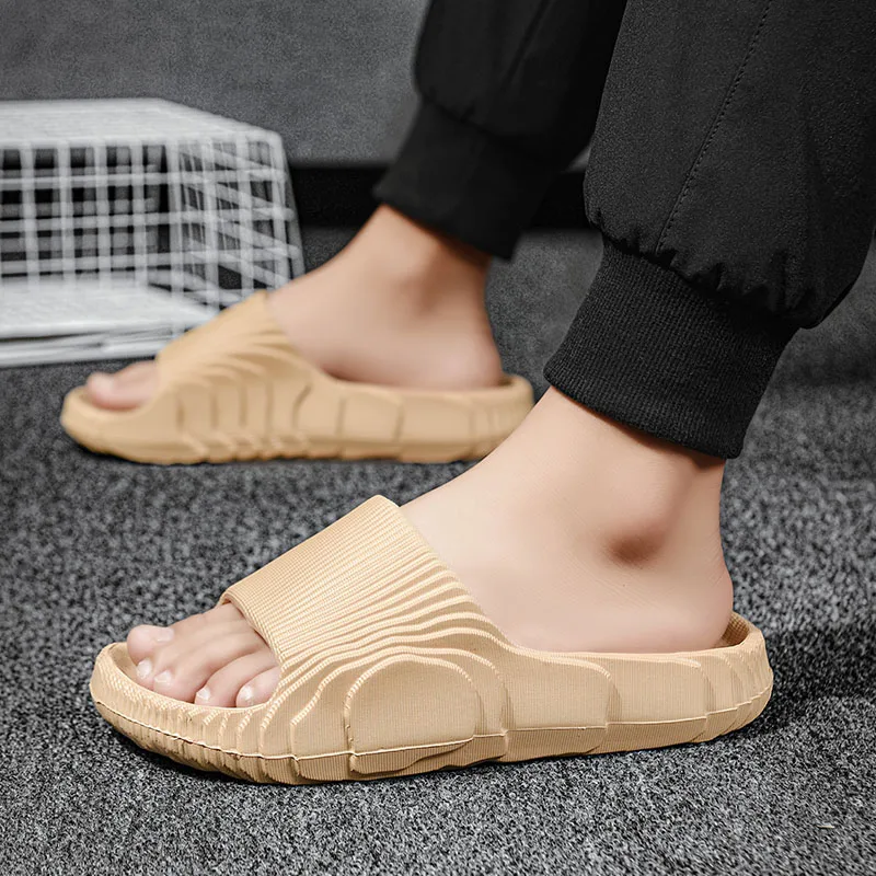 High-quality EVA Material Couple Sandals 2024 Summer New Solid Color 36-45 Size Men's Shoes Non-slip Versatile Bathroom Shoes