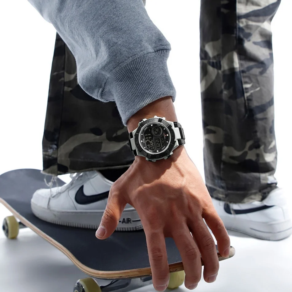 New NAVIFORCE Men's 5ATM Waterproof  Mode LED Display Sport Electronic Writs Watch with Day Date Display Alarm Male Clocks Gifts