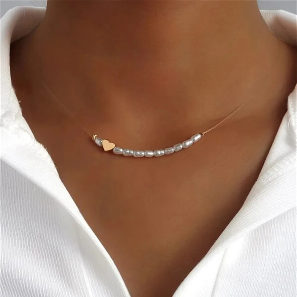 Vintage Fashion Gold Color Simple Shaped Artificial Pearl Peach Heart Naszyjnik Dla Kobiet Dziewczyna Barokowy Choker Biżuteria Prezent