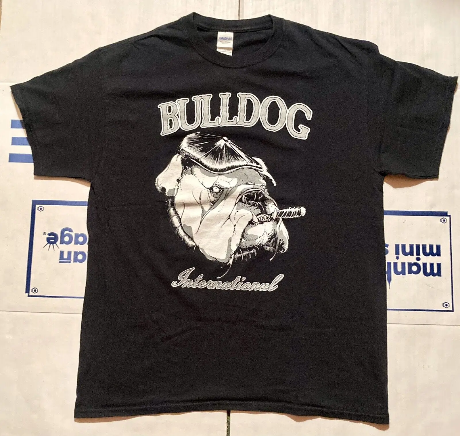 Прозрачная черная рубашка с изображением международного ужаса, классический логотип бульдога