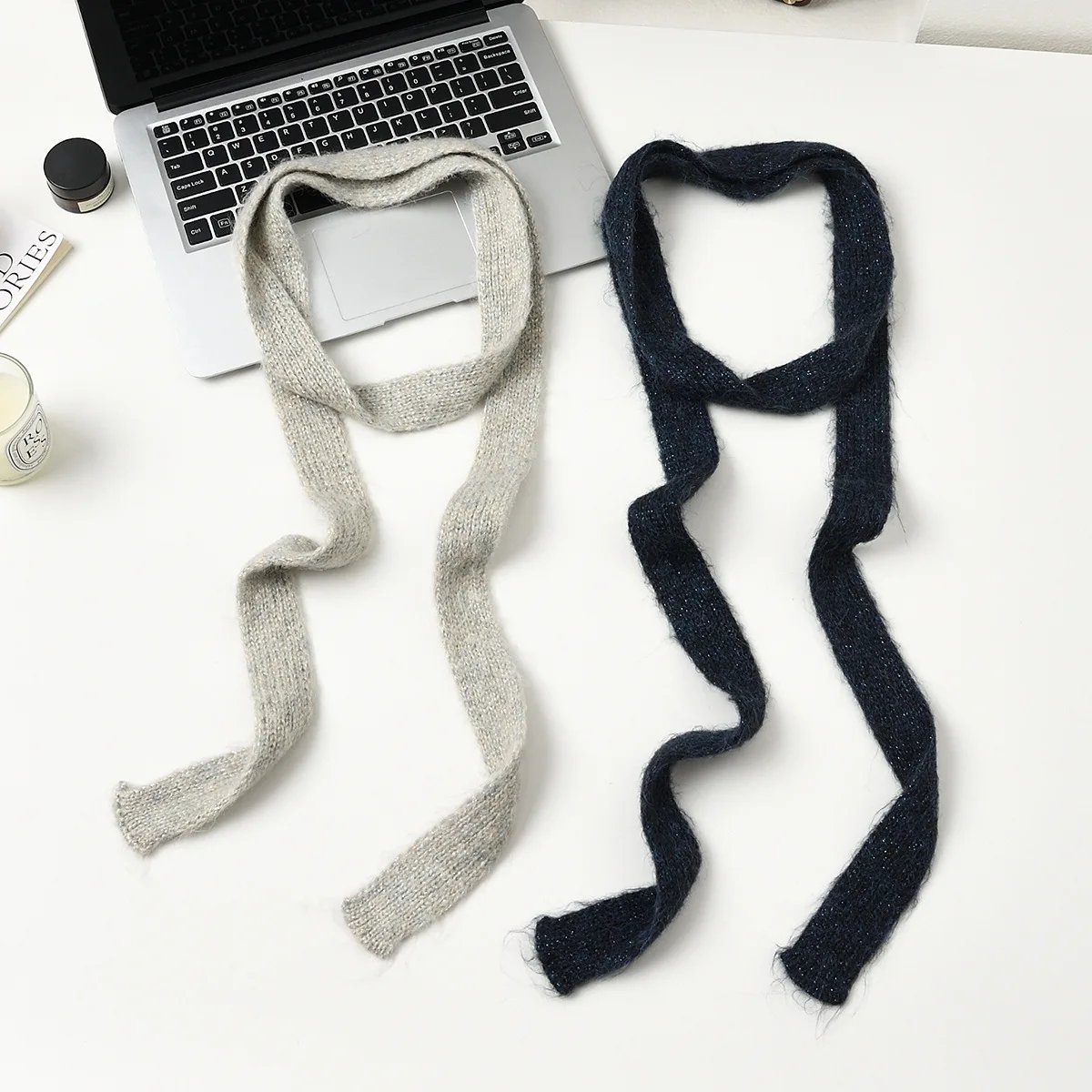 

Вязаный нишевый дизайн, длинный узкий шарф для женщин, осенне-зимний y2k, новый модный шерстяной универсальный декоративный маленький шарф