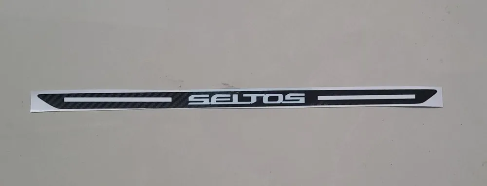 Autocollant de feu stop avec Logo en Fiber de carbone, 1 pièce, couverture décorative de frein à haute luminosité, autocollants de voiture pour KIA SELTOS 2023 2024