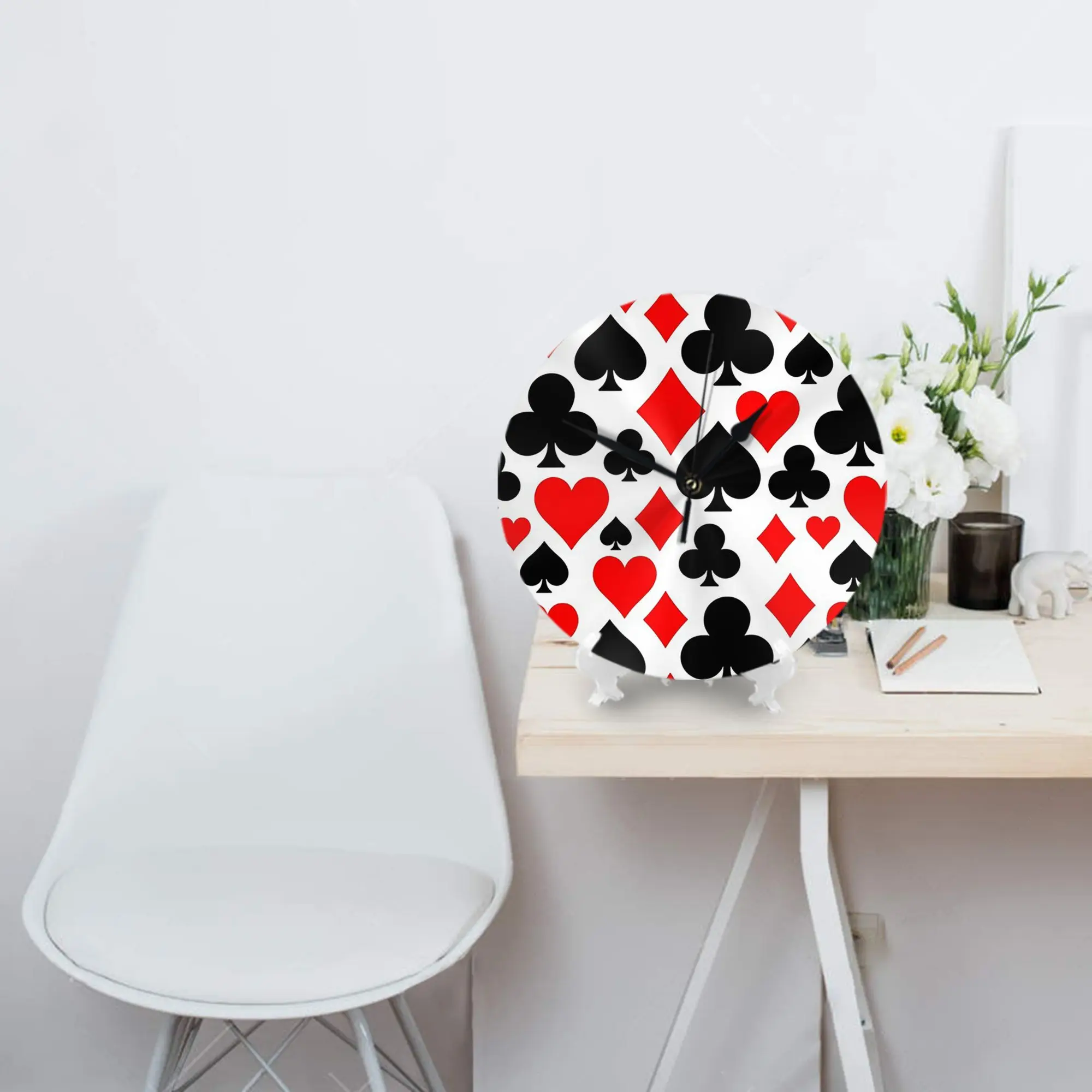 casino-poker-player-symbols-pattern-wall-clock-room-decoration-silent-round-clock-for-bedroom-living-kitchen-home