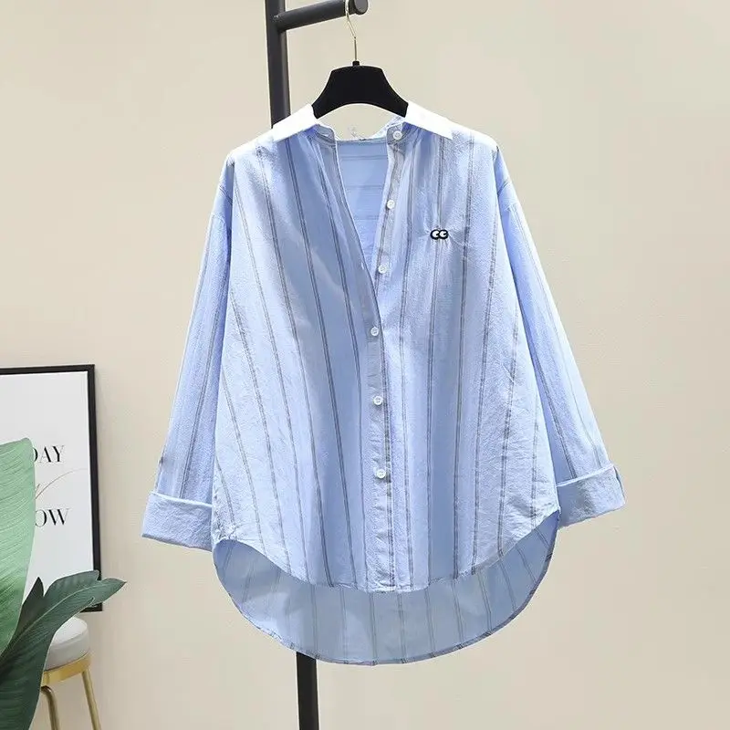 ฤดูใบไม้ร่วงปักตาสีฟ้าลายเสื้อผู้หญิงใหม่สไตล์เกาหลีหลวม Slim เสื้อแขนยาวอินเทรนด์