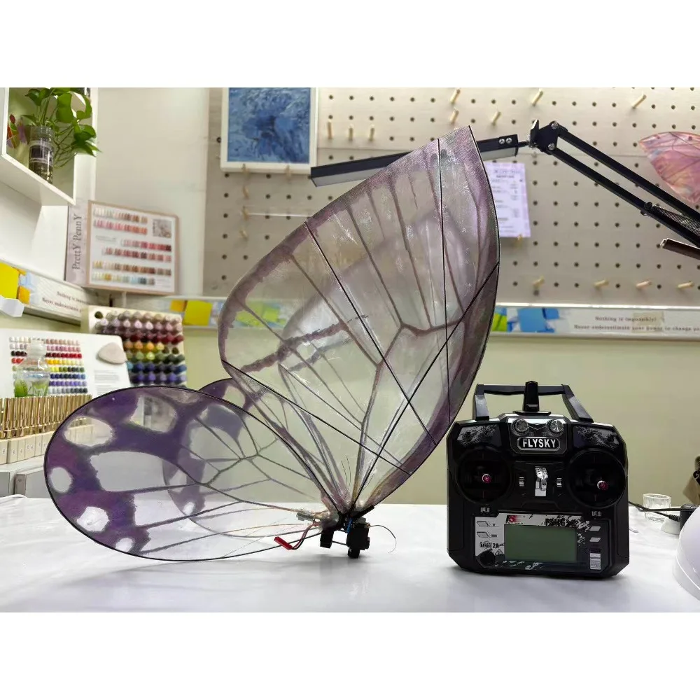 Luminous Dual Battery Bionic Butterfly, Ornithopter Handmade, Remote Control, Parties, Festivals, Wedding Venues Use, Gifts