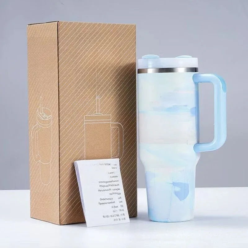 

2025 Новая горячая термос большой емкости из нержавеющей стали на 40 унций — изолированный стакан с крышками и соломинками, идеально подходит для путешествий