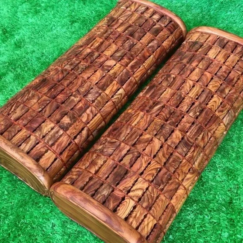 

A pair of mahogany pillows, huanghuali flake pillows collection handed down practical 44/18/9 cm