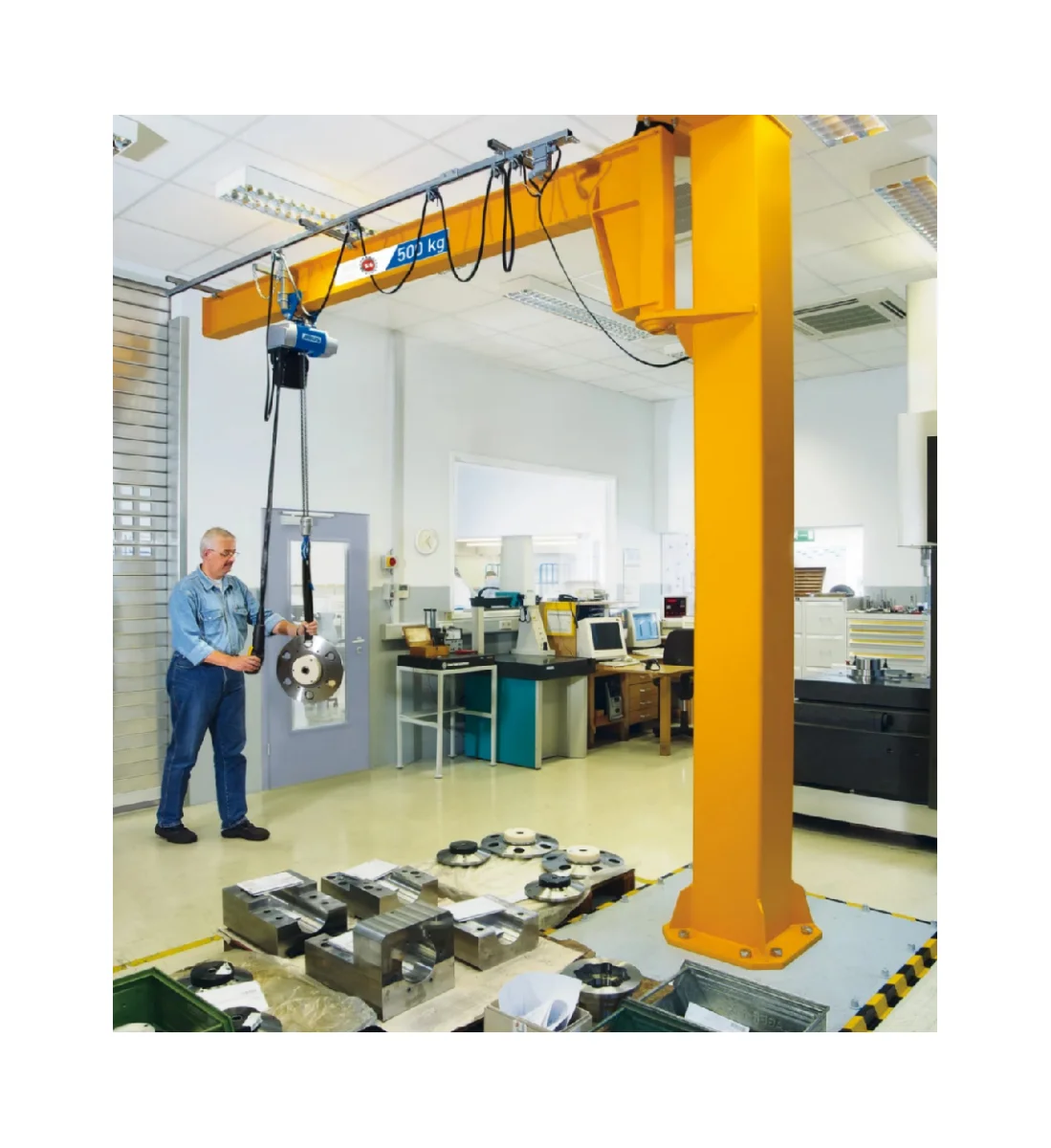 2026 Factory Sales Of Jib Balance Crane For Factory Hang Equipment Use 360 Degree Rotating Cantilever Swing Arm Electric Hoist