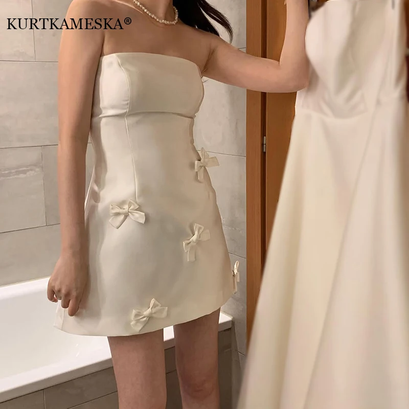 

French Tube Top Light Wedding Dresses for Women 2026 New Bride mini skirt Satin Bow White Dress Outdoor Wedding Photography