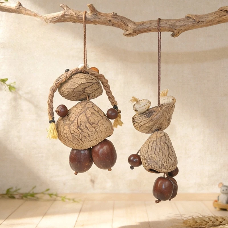 Ringing Natural Nut Shell Healing Therapy Wind Chimes Plant Seeds Decompression Rattle Bat Keychain