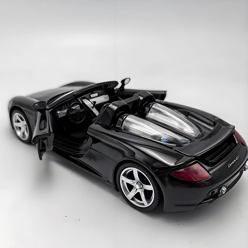 Motornax 1:24 포르쉐 카레라 GT 합금 자동차 다이캐스트 및 장난감 차량 자동차 모델 미니어처 스케일 모델 자동차 장난감 어린이를위한