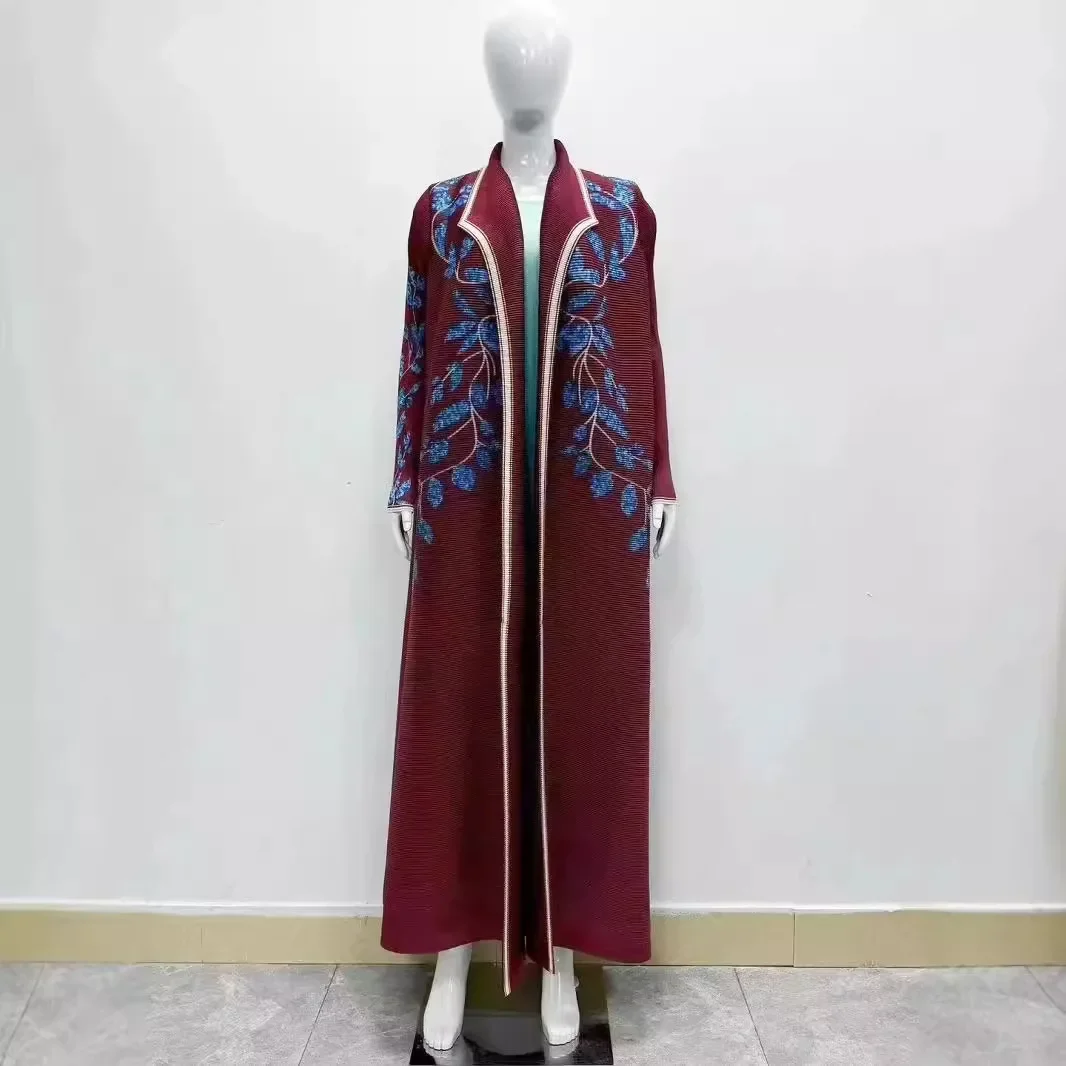 2024 Autumn Muslim Middle Eastern Robe Miyake Dress Evening Dress Dubai Women's Lace-Up Robe