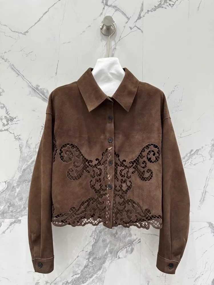 Autunno di alta qualità in vera pelle scamosciata ricamata scava fuori giacca femminile colletto couverture cappotto corto sottile in pelle di pecora naturale