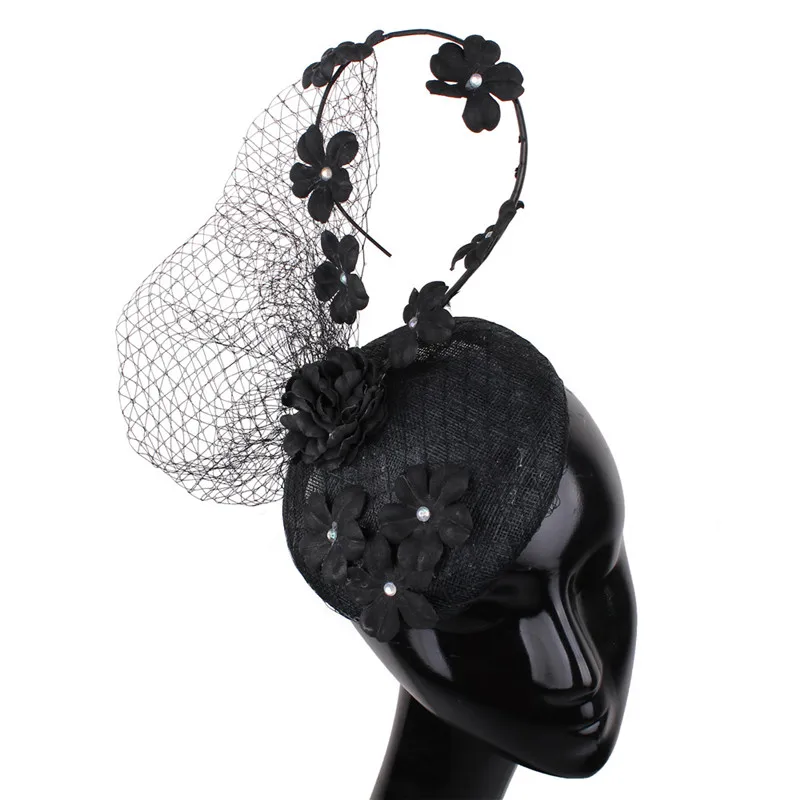 Elegante Sinamay-Haarschmuckstücke für Damen, hochwertige Hutmode mit Blumenschleiern, modische Braut-Haarkappen und Kopfschmuck mit Blumen. – Detail 5