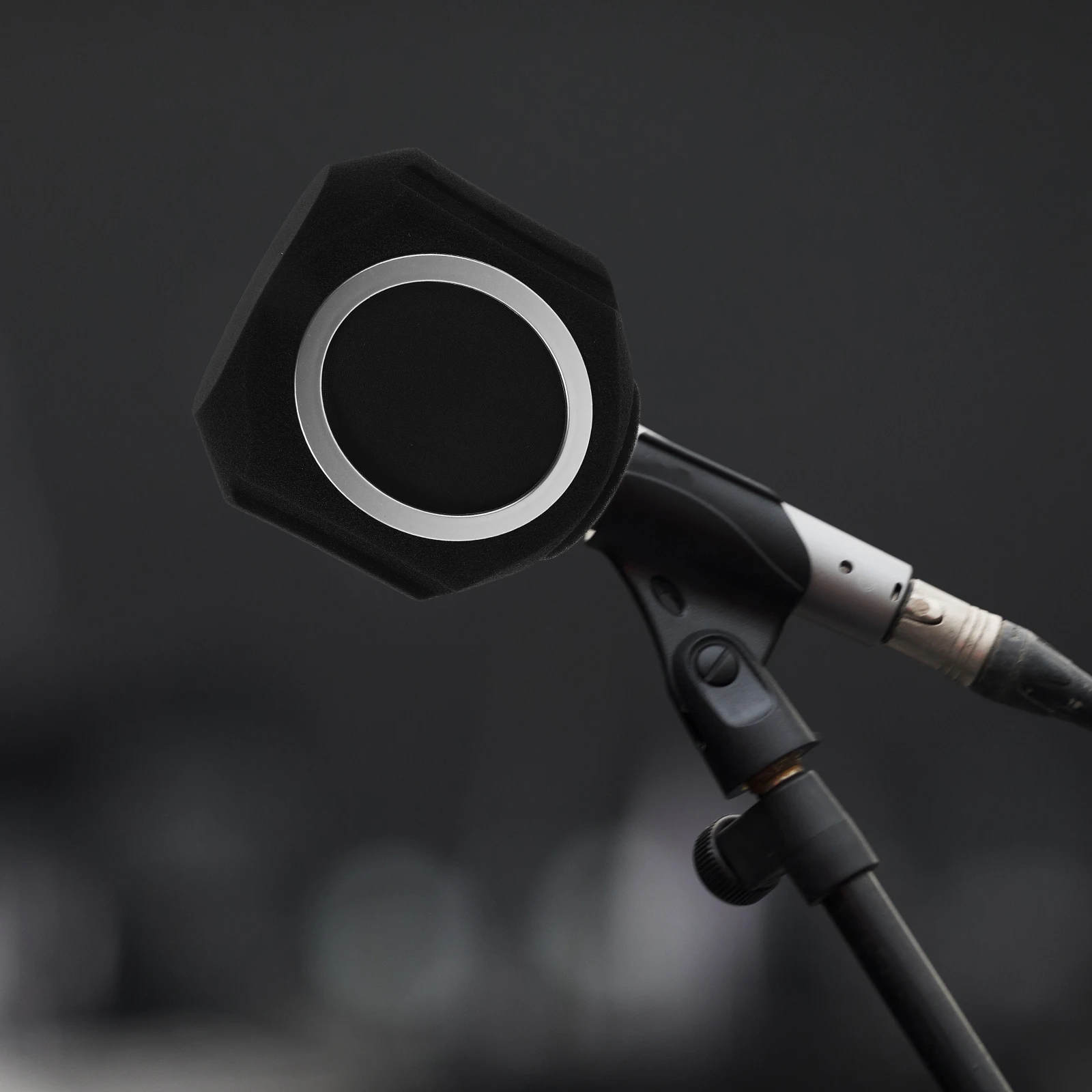 

Portable Sound Isolation Pop Filter Sponge Cover For Recording Broadcasting Karaoke Noise Reduction Lightweight Durable