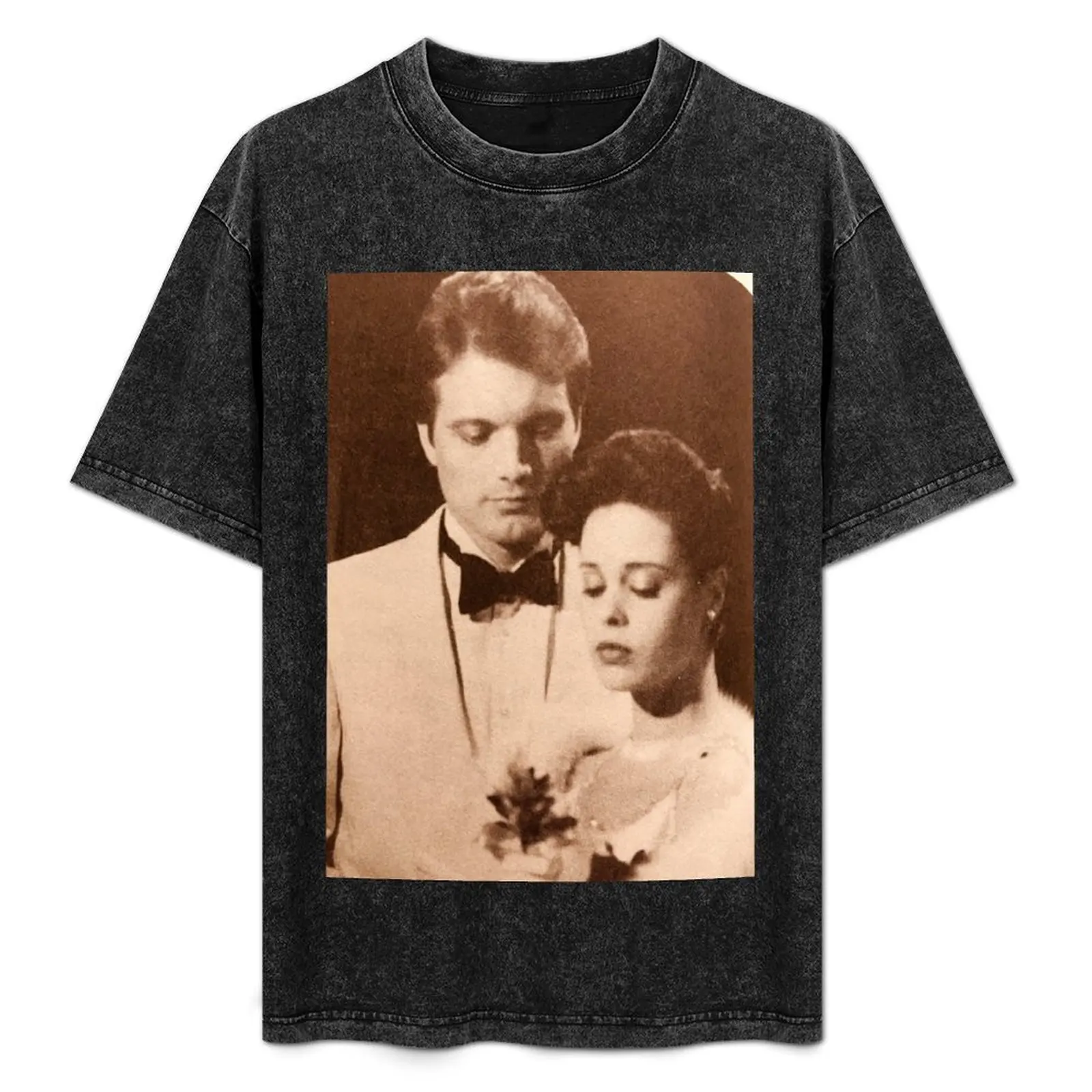 

Guiding Light's Quint and Nola in Now Voyager T-Shirt Minimalist Casual Short Sleeve Top
