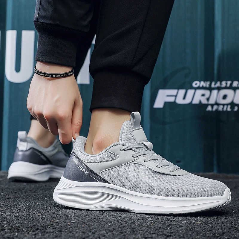 Scarpe casual da uomo taglie forti 50 Scarpe da ginnastica in rete di moda Comfort Scarpe da corsa con suola spessa per uomo Scarpe da allenamento morbide Zapatos Hombre