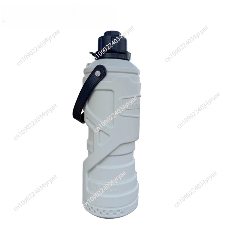 

1.8L Spare Oil Pot For Motorcycle Vehicle Mounted Emergency Fuel Tank Motorcycle Fuel Tank Parts Accessories