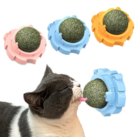 Natural Catnip Balls Lickable Cat Grass Snack Kitten Scratchers Toy Treats Chewing Fresh Breath For Small Medium Pet Cat