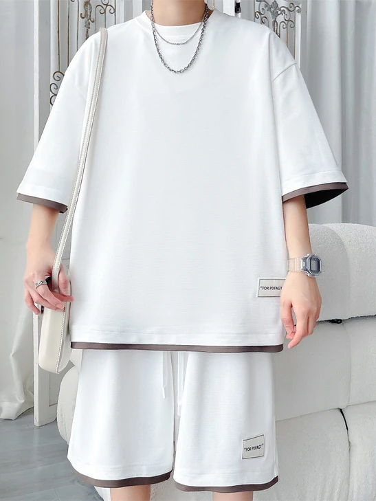 

Летний комплект из ледяного шелка для мужчин: тонкий, модный, свободный крой, футболка и шорты, двухкомпонентный костюм для подростков